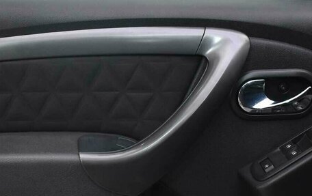 Renault Duster I рестайлинг, 2017 год, 1 239 000 рублей, 8 фотография