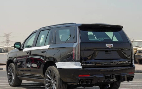 Cadillac Escalade V, 2025 год, 23 250 000 рублей, 2 фотография