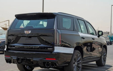 Cadillac Escalade V, 2025 год, 23 250 000 рублей, 4 фотография