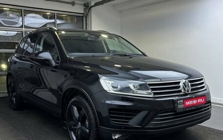 Volkswagen Touareg III, 2015 год, 2 599 000 рублей, 3 фотография