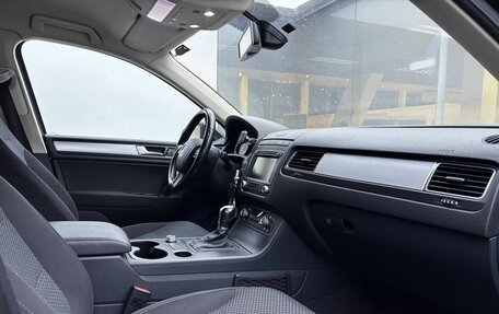 Volkswagen Touareg III, 2015 год, 2 599 000 рублей, 13 фотография