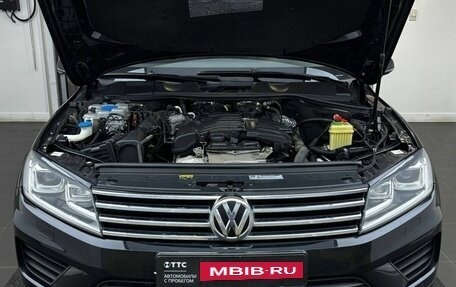 Volkswagen Touareg III, 2015 год, 2 599 000 рублей, 11 фотография