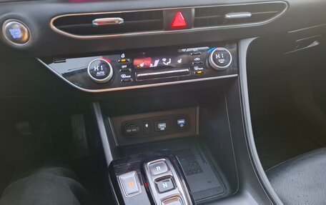 Hyundai Sonata VIII, 2020 год, 1 990 000 рублей, 12 фотография