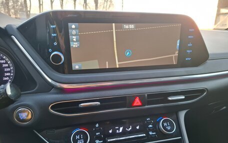 Hyundai Sonata VIII, 2020 год, 1 990 000 рублей, 10 фотография