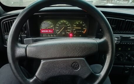 Volkswagen Passat B3, 1988 год, 240 000 рублей, 12 фотография