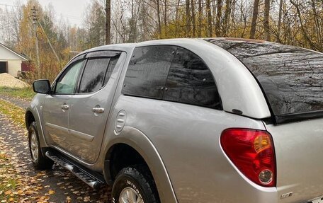 Mitsubishi L200 IV рестайлинг, 2011 год, 1 300 000 рублей, 5 фотография