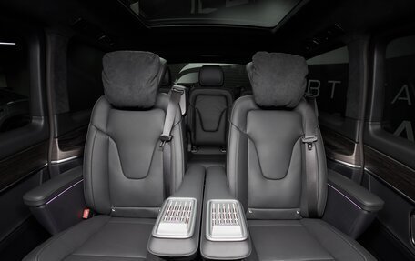 Mercedes-Benz V-Класс, 2025 год, 14 900 000 рублей, 23 фотография