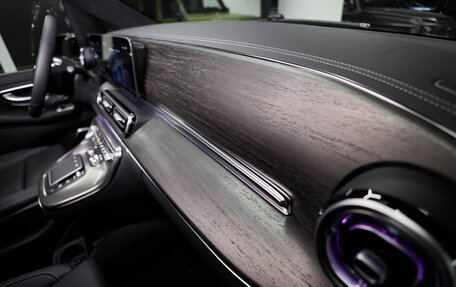 Mercedes-Benz V-Класс, 2025 год, 14 900 000 рублей, 30 фотография