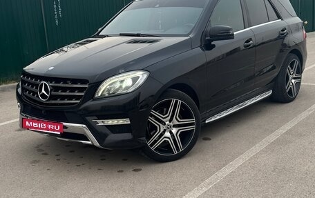 Mercedes-Benz M-Класс, 2012 год, 2 700 000 рублей, 4 фотография