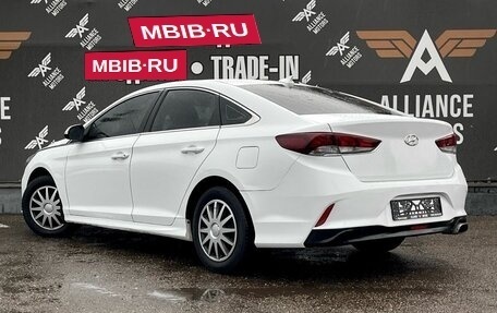 Hyundai Sonata VII, 2018 год, 1 280 000 рублей, 5 фотография