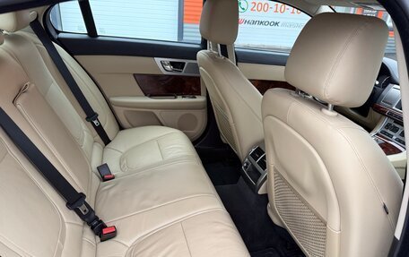 Jaguar XF I рестайлинг, 2012 год, 2 300 000 рублей, 5 фотография