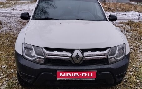 Renault Duster I рестайлинг, 2016 год, 1 000 000 рублей, 1 фотография