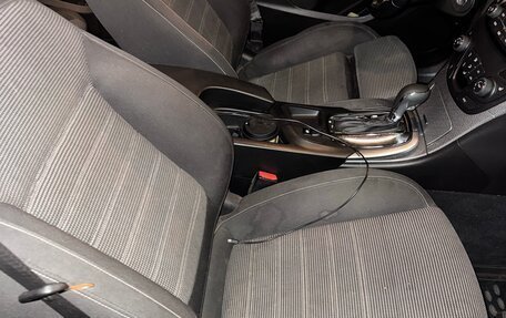 Opel Insignia II рестайлинг, 2014 год, 1 200 000 рублей, 16 фотография