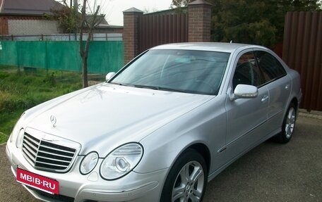 Mercedes-Benz E-Класс, 2009 год, 965 000 рублей, 3 фотография