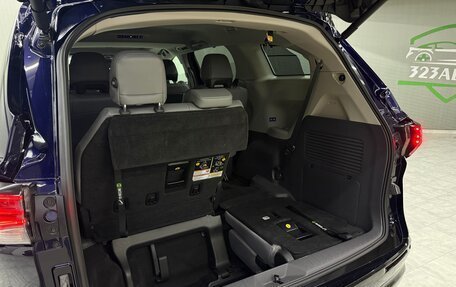 Toyota Sienna, 2022 год, 5 150 000 рублей, 22 фотография