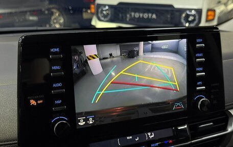 Toyota Sienna, 2022 год, 5 150 000 рублей, 21 фотография