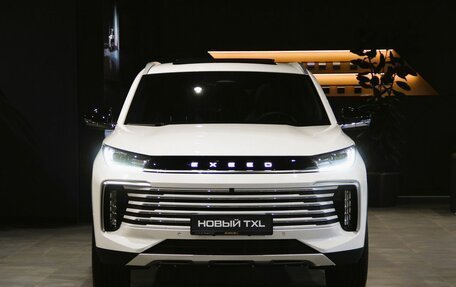 CheryExeed TXL, 2024 год, 5 100 000 рублей, 3 фотография