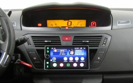 Citroen C4 Picasso II рестайлинг, 2011 год, 630 000 рублей, 19 фотография