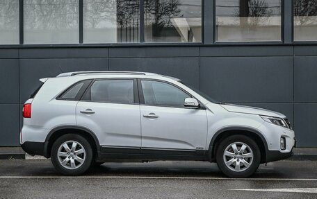 KIA Sorento II рестайлинг, 2016 год, 1 989 000 рублей, 5 фотография