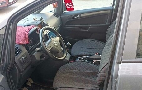 Opel Zafira B, 2007 год, 800 000 рублей, 5 фотография