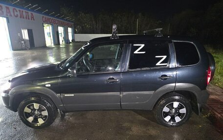 Chevrolet Niva I рестайлинг, 2017 год, 790 000 рублей, 6 фотография