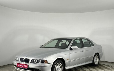BMW 5 серия, 2001 год, 730 000 рублей, 1 фотография