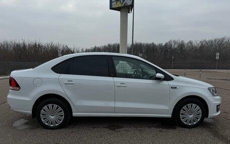 Volkswagen Polo VI (EU Market), 2016 год, 950 000 рублей, 6 фотография