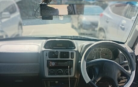 Mitsubishi Pajero iO, 2001 год, 250 000 рублей, 21 фотография