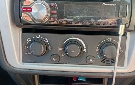 Mitsubishi Pajero iO, 2001 год, 250 000 рублей, 12 фотография