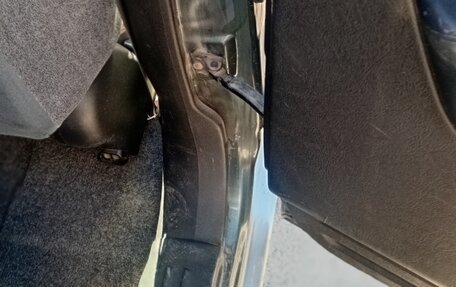 Mitsubishi Pajero iO, 2001 год, 250 000 рублей, 32 фотография