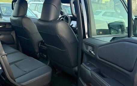 Toyota Land Cruiser Prado, 2025 год, 10 500 000 рублей, 6 фотография