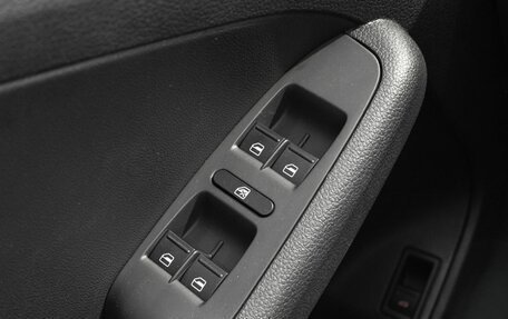 Volkswagen Jetta VI, 2018 год, 1 455 400 рублей, 7 фотография