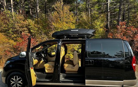 Hyundai H-1 II рестайлинг, 2018 год, 2 700 000 рублей, 5 фотография