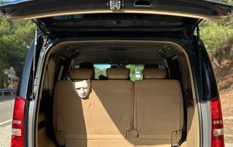 Hyundai H-1 II рестайлинг, 2018 год, 2 700 000 рублей, 13 фотография