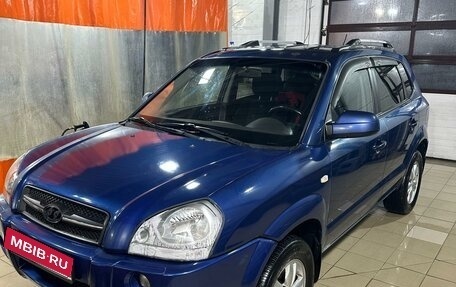 Hyundai Tucson III, 2008 год, 830 000 рублей, 1 фотография