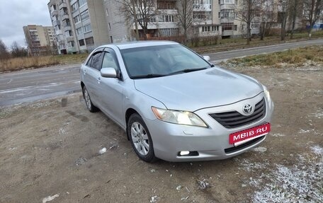 Toyota Camry, 2007 год, 800 000 рублей, 3 фотография