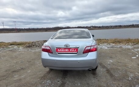 Toyota Camry, 2007 год, 800 000 рублей, 5 фотография