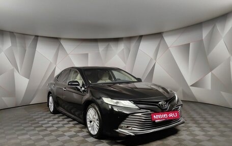 Toyota Camry, 2018 год, 2 399 000 рублей, 3 фотография