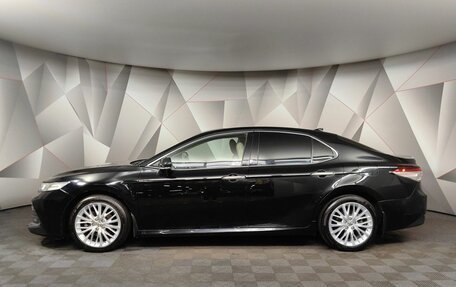 Toyota Camry, 2018 год, 2 399 000 рублей, 5 фотография
