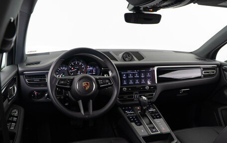 Porsche Macan I рестайлинг, 2023 год, 7 049 999 рублей, 6 фотография