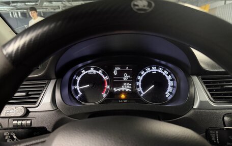 Skoda Rapid I, 2019 год, 1 300 000 рублей, 7 фотография