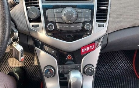 Chevrolet Cruze II, 2012 год, 490 000 рублей, 3 фотография