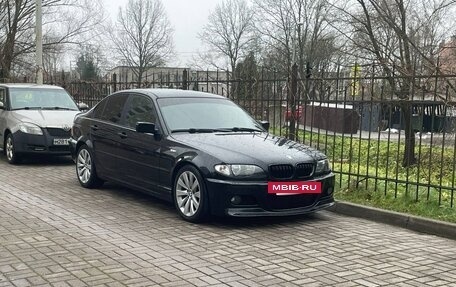 BMW 3 серия, 2004 год, 899 000 рублей, 11 фотография