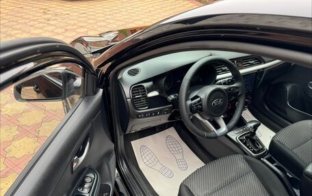 KIA Rio IV, 2018 год, 990 000 рублей, 5 фотография