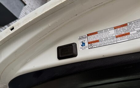 Toyota RAV4, 2016 год, 1 970 000 рублей, 11 фотография