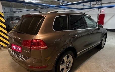 Volkswagen Touareg III, 2011 год, 1 650 000 рублей, 6 фотография