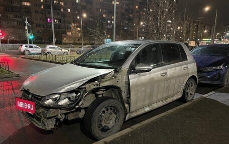 Volkswagen Golf VI, 2009 год, 450 000 рублей, 3 фотография