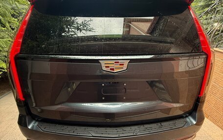 Cadillac Escalade V, 2021 год, 9 150 000 рублей, 4 фотография