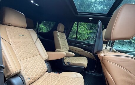 Cadillac Escalade V, 2021 год, 9 150 000 рублей, 15 фотография