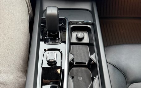 Volvo XC60 II, 2023 год, 5 150 000 рублей, 31 фотография